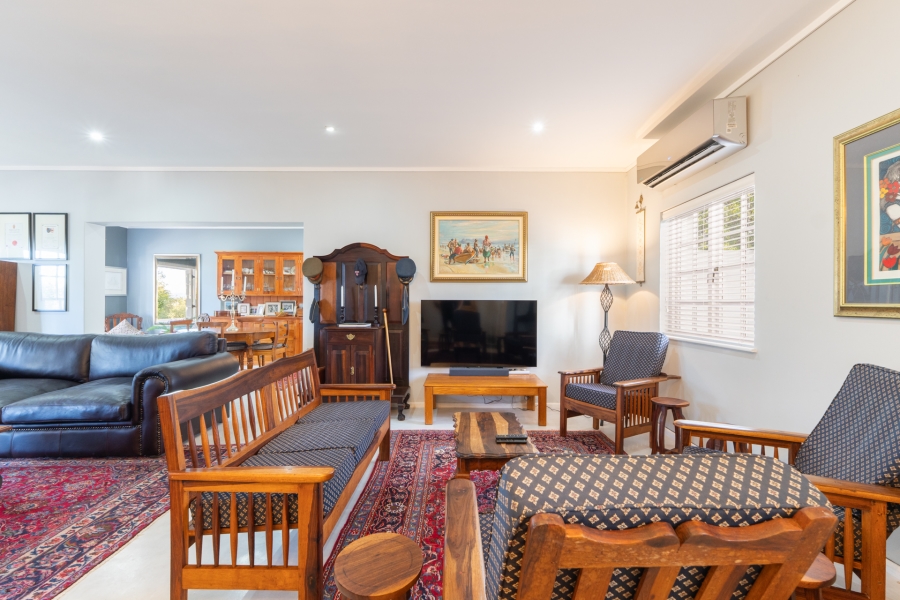 3 Bedroom Property for Sale in Zevenwacht Farm Village Western Cape